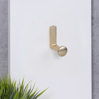 Крючок мебельный однорожковый KING брашированное золото AKS 90279