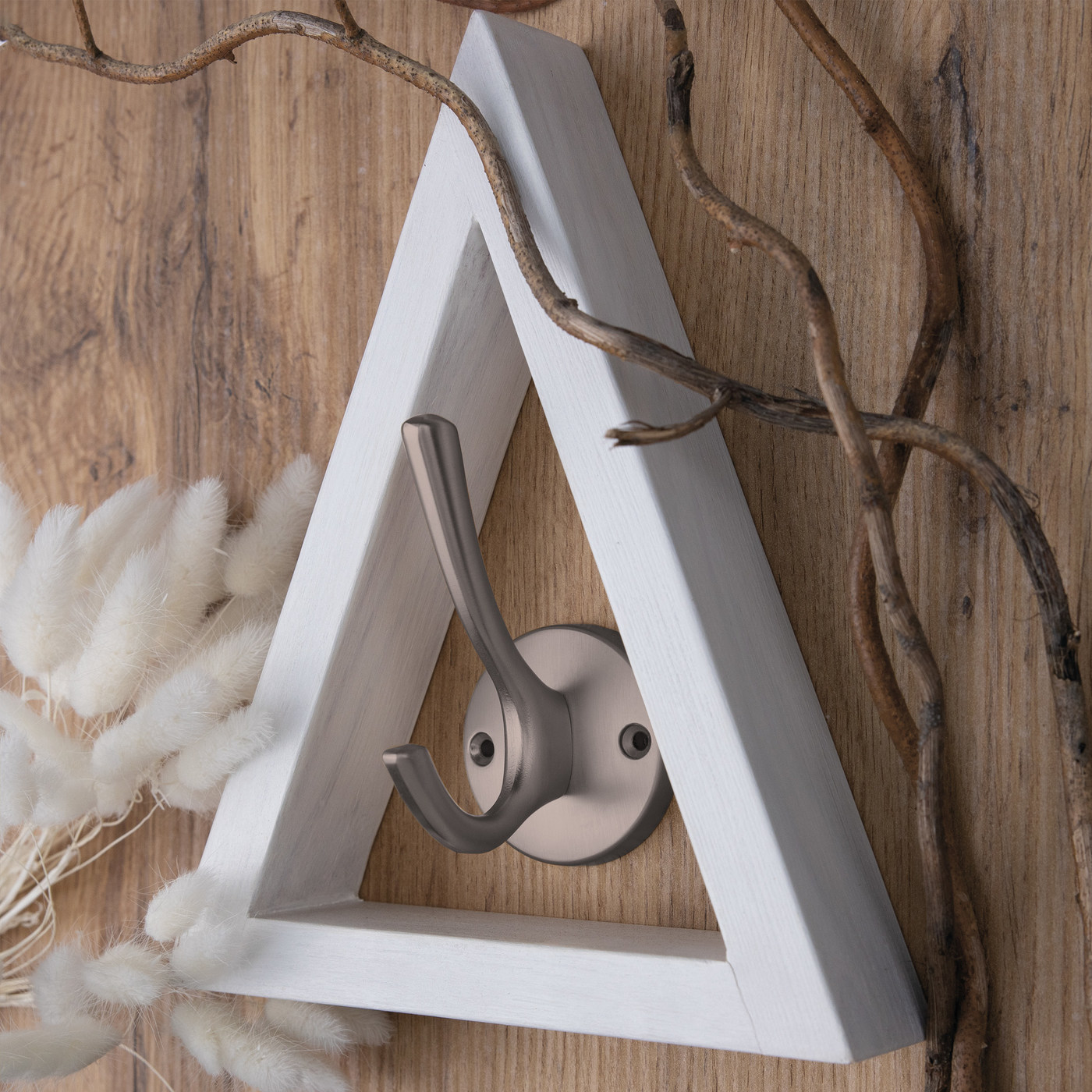 Крючок мебельный двухрожковый HORN черный AKS 56840