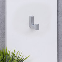 Крючок мебельный однорожковый BENZ хром матовый AKS 80663