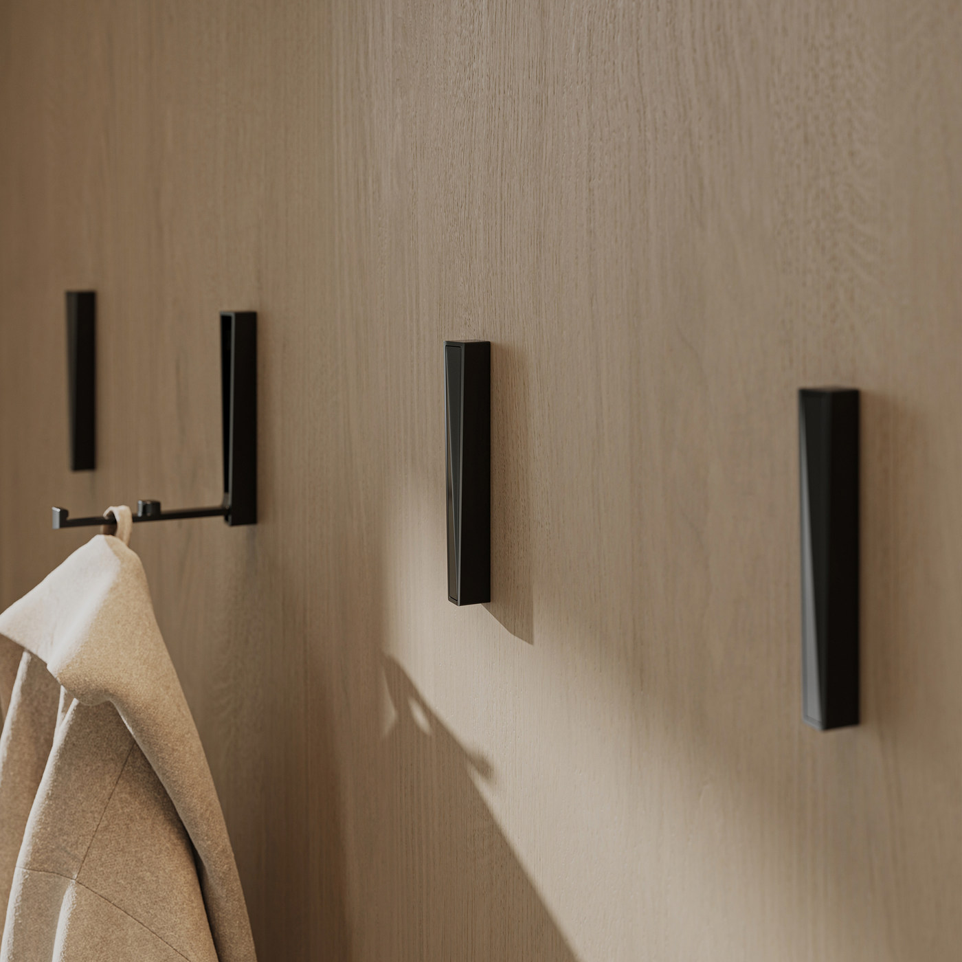 Крючок мебельный однорожковый STEP хром матовый AKS 90290