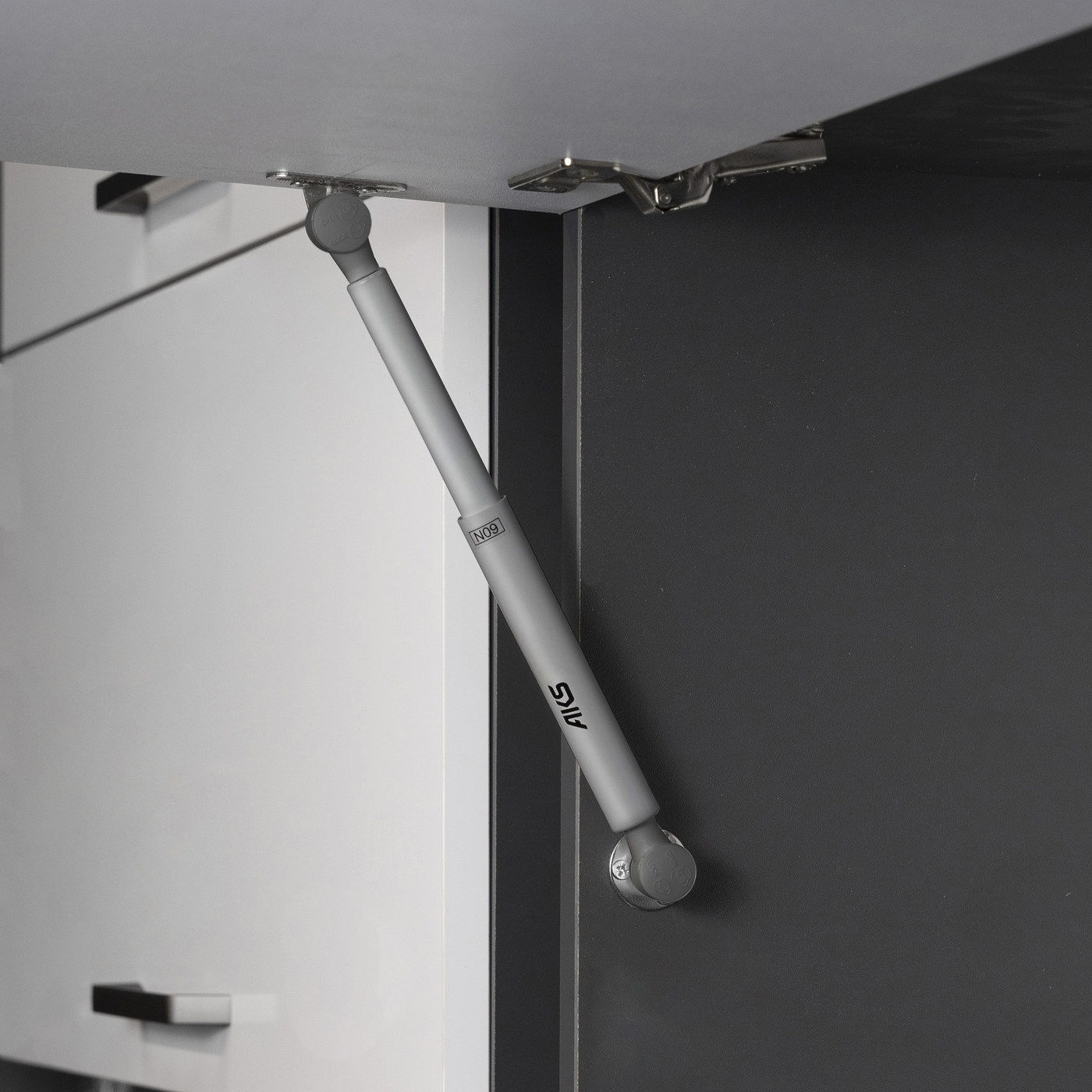 Газлифт верхний 100N с фиксацией в люб. пол. серый AKS 54706