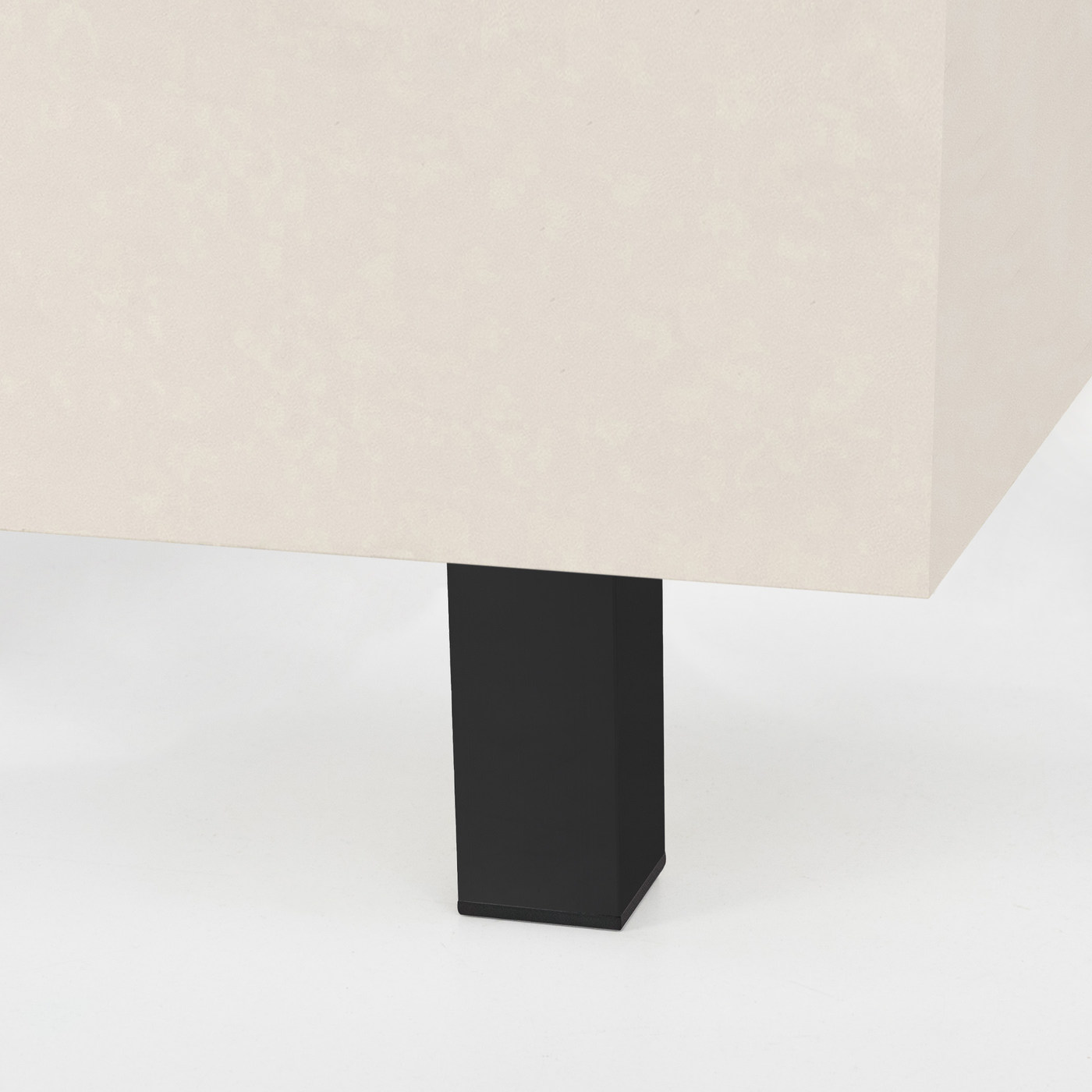 Опора мебельная квадратная DAКP-27, h100, черная AKS  60437