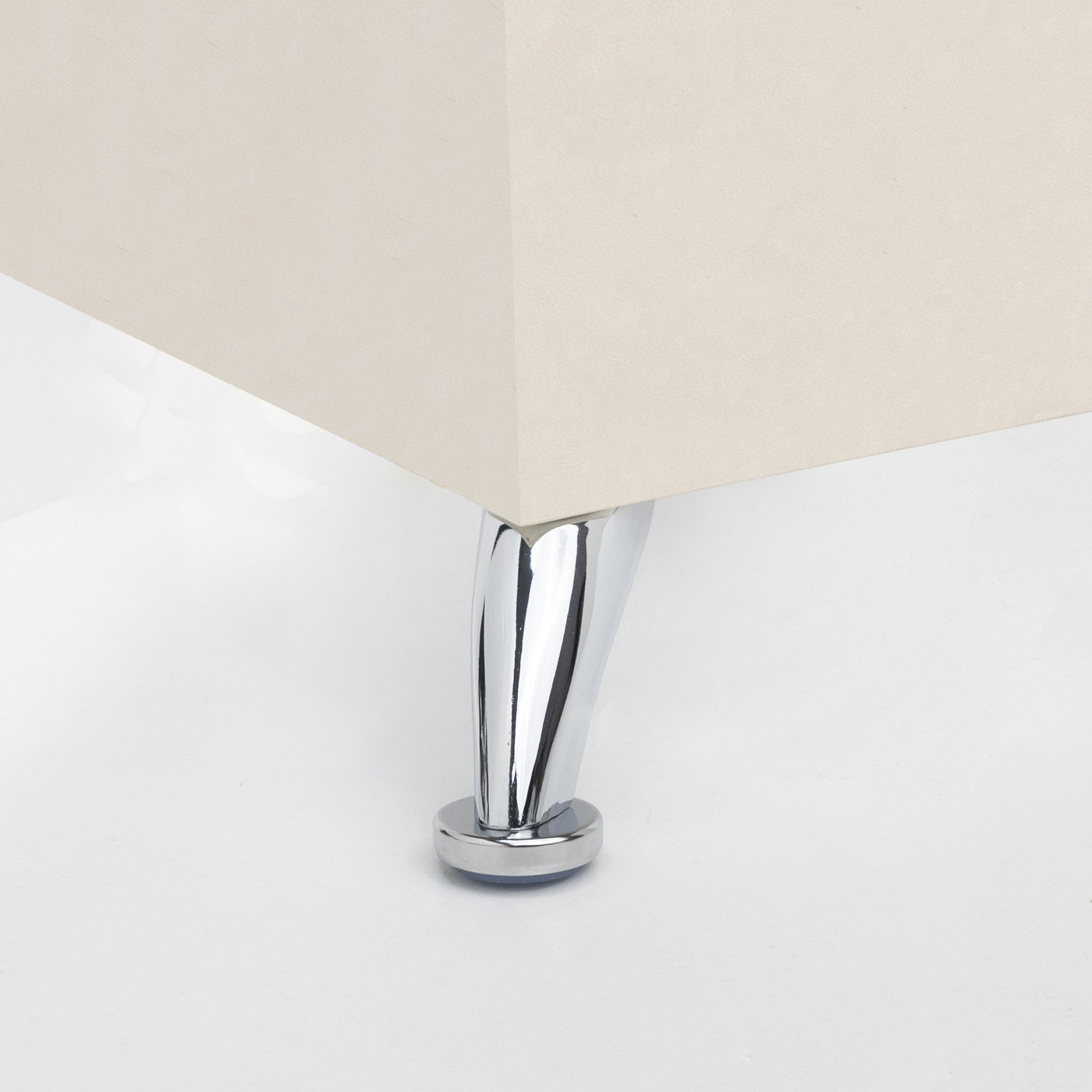 Опора меб. D-712 хром h100 AKS 22644