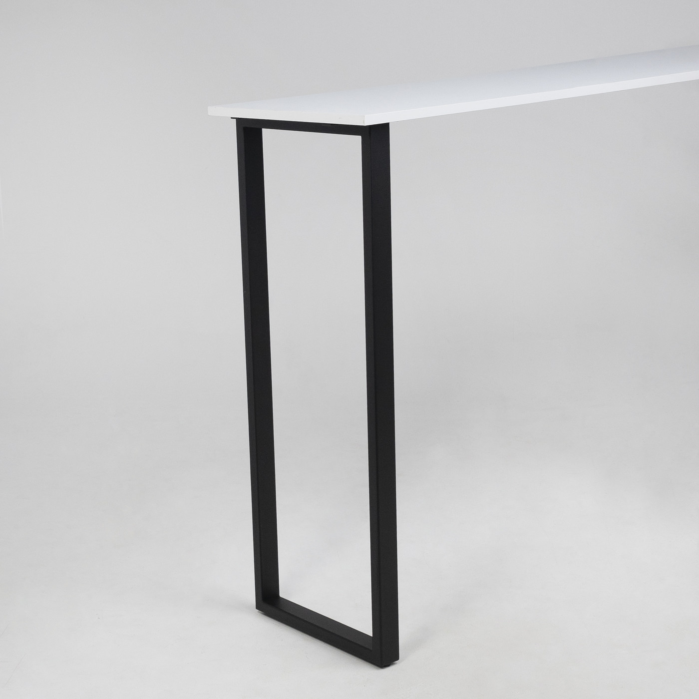 Подстолье THOR 395х1064 черный AKS 80940