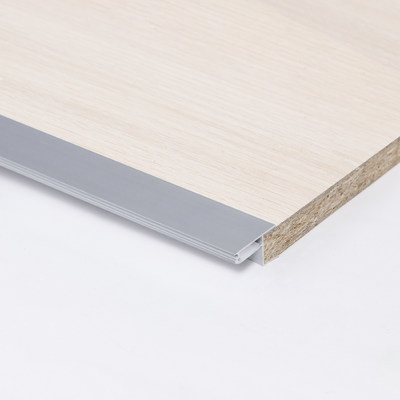 Профиль алюминиевый наклад./торц. CAPELLA-3016А, с экраном, цвет алюмин. 2 м AKS 104956