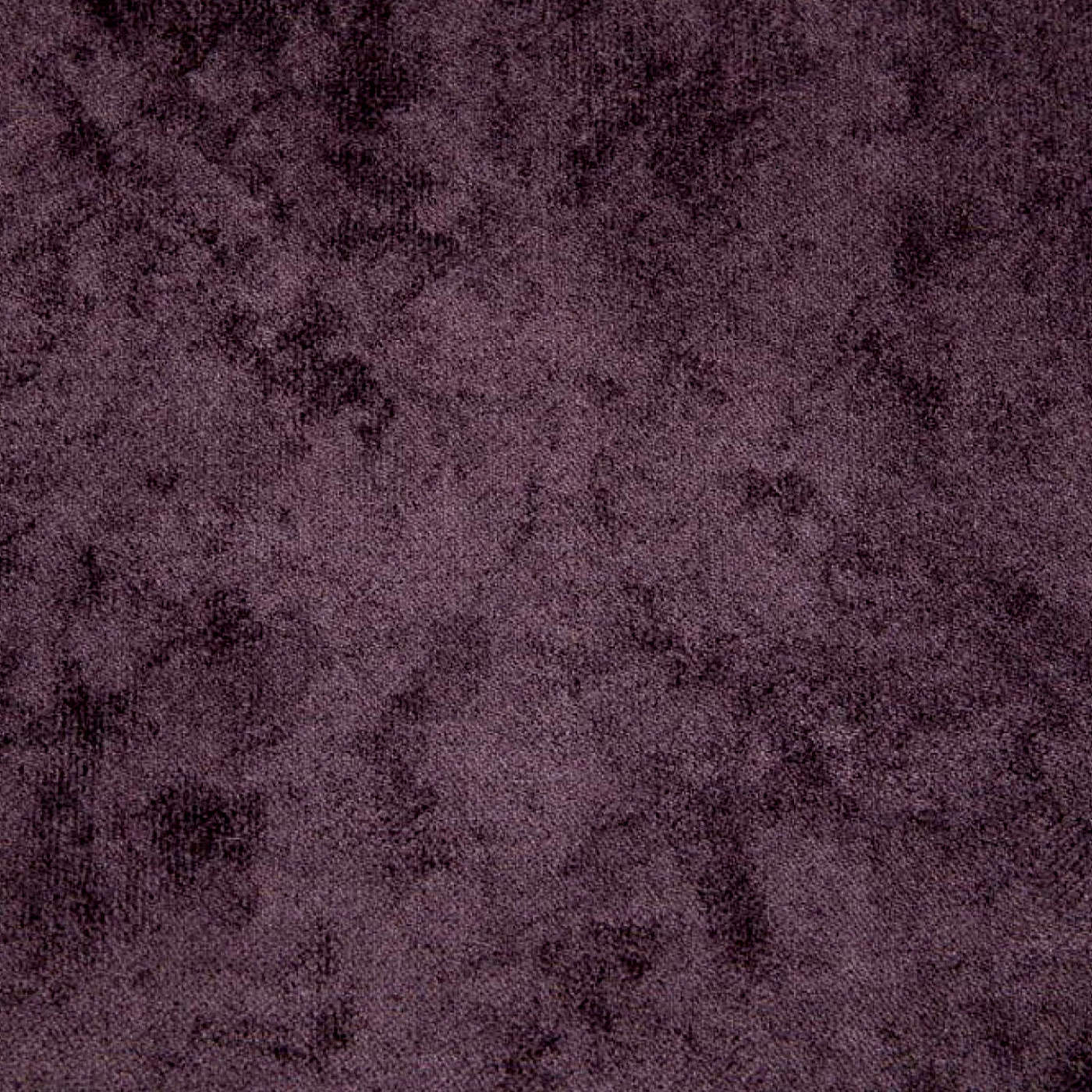 Лаки 18 (темный амарант)