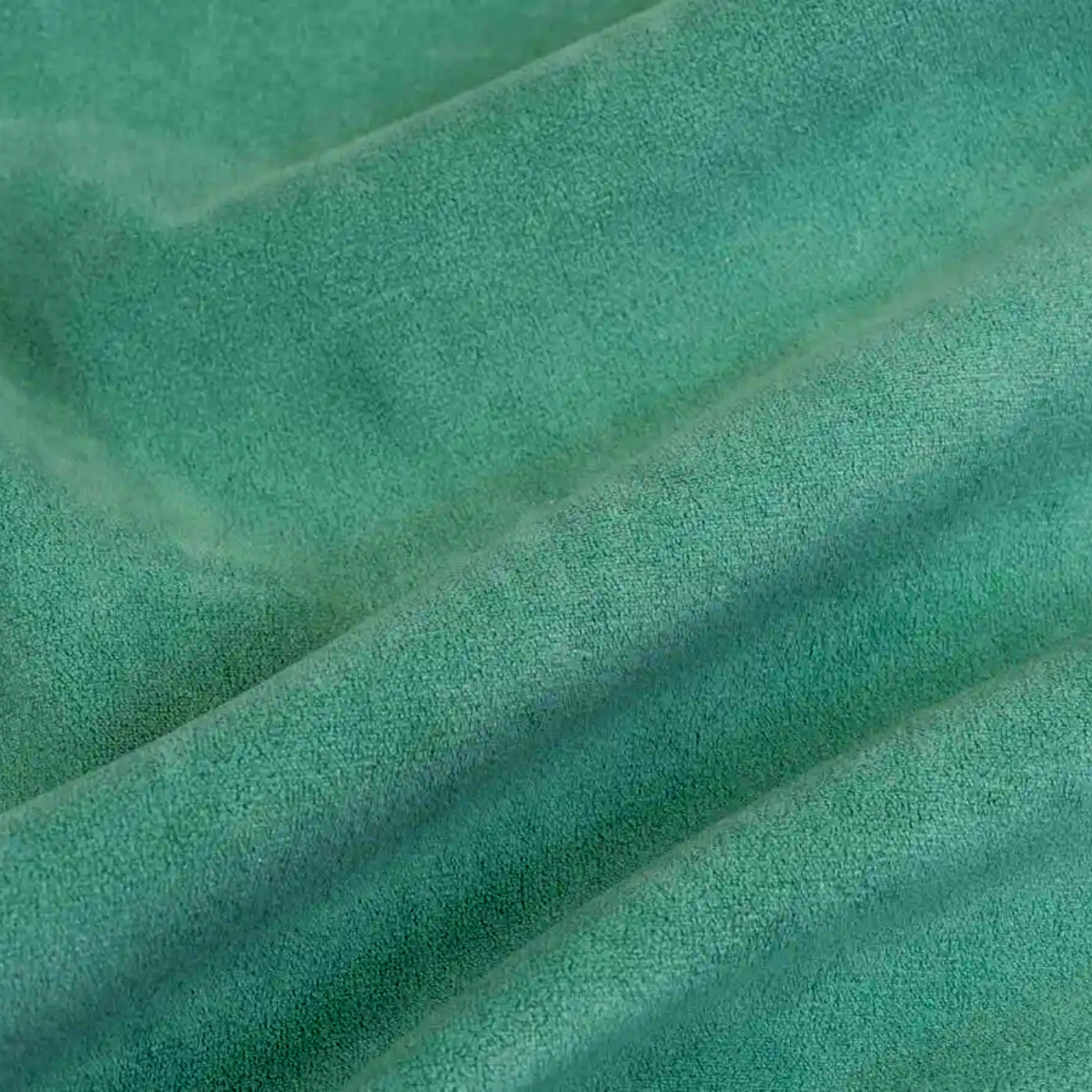 Катания аквамарин