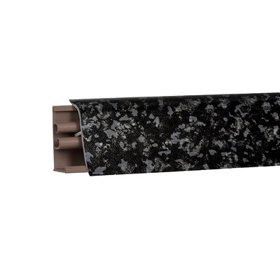 Плинтус Черное серебро 3м № LB371-6114 (№ 381)