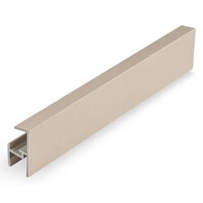 Угол универс.90гр. Капучино к цоколю 020 100мм КORNER