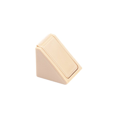 Уголок пластиковый одинарный 20*20 с крышкой совместно ваниль 07 (уп/500шт) AKS 39711