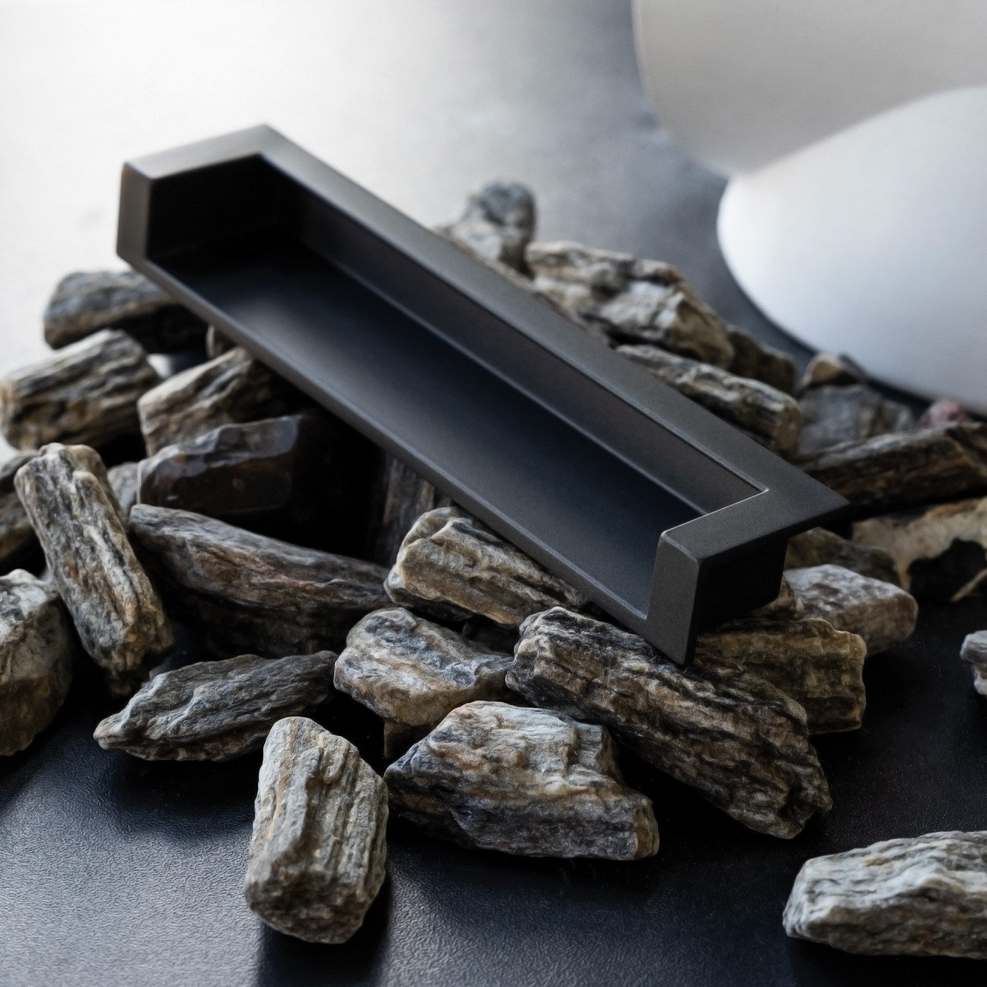 Ручка мебельная DN50-0128 черный матовый AKS 61745