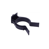 Клипса-держатель (черная) для пластикового цоколя КORNER_для узкого отверстия у плинтуса