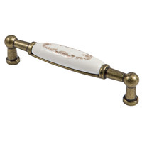 Ручка мебельная UP21 с керам. вставкой (крем) 96 старое золото/золотой узор тип 2 AKS 75709