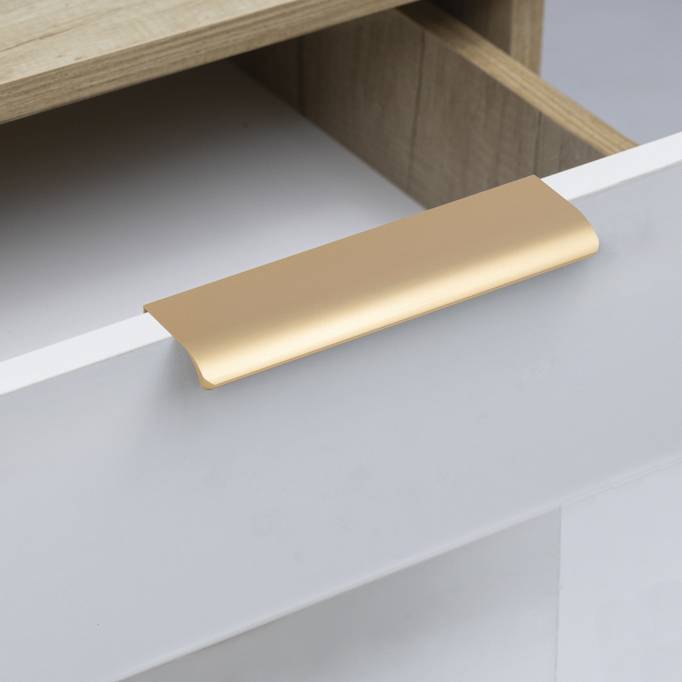 Ручка мебельная MONBLAN 320/400 бронза AKS 92260