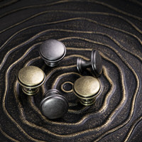 Ручка мебельная кнопка мет. FRESKA античный никель AKS 81252