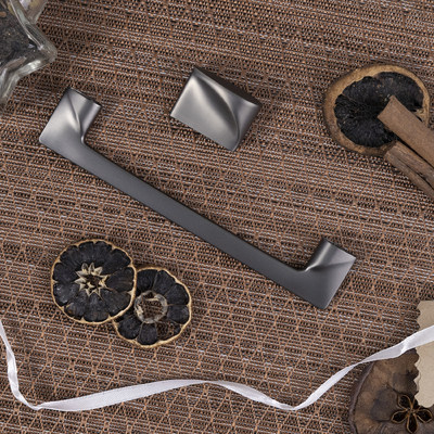 Ручка мебельная кнопка мет. RANDY 16 графит шлифованный AKS 104138