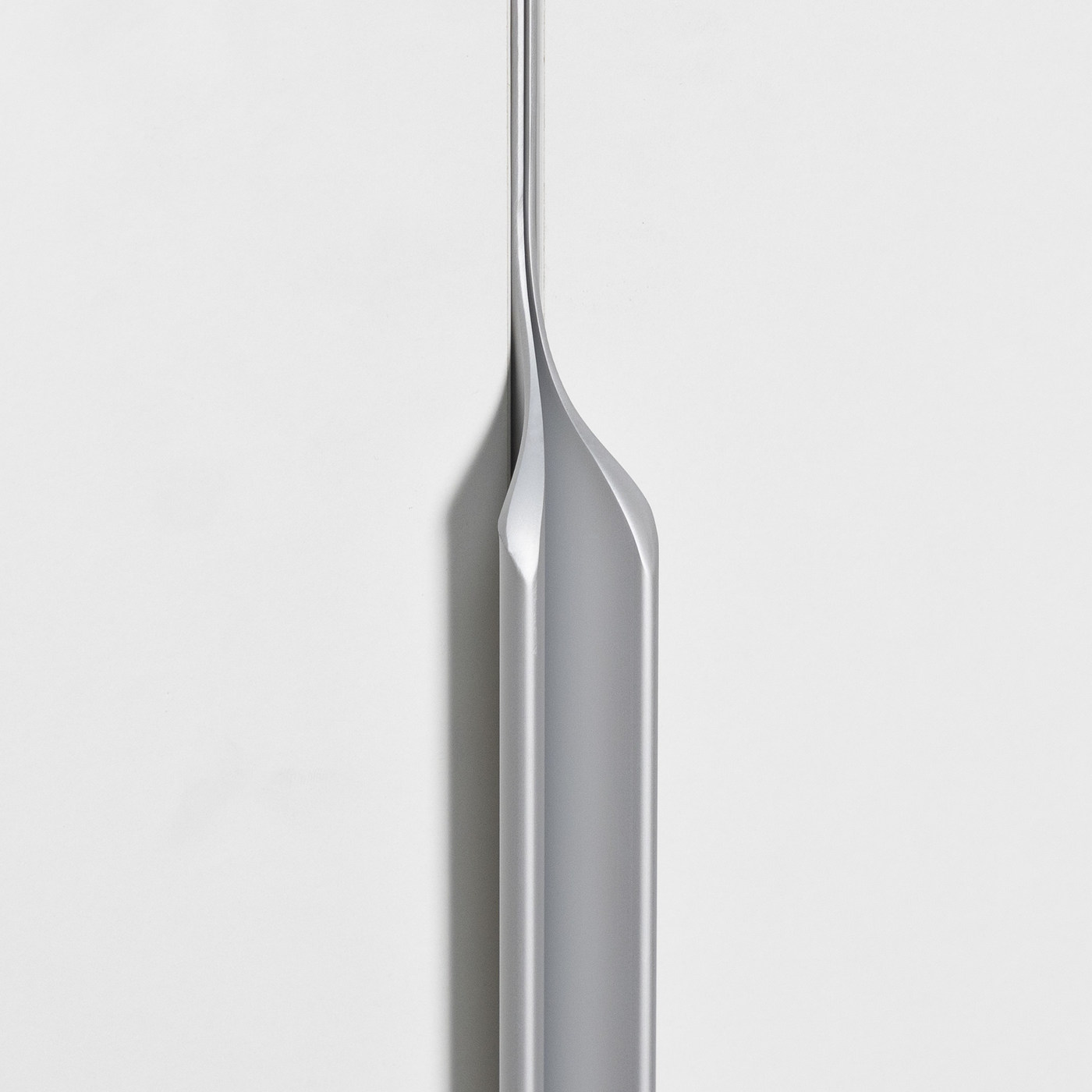 Ручка мебельная накладная алюм. LINEA-576/597 алюминий AKS 73886