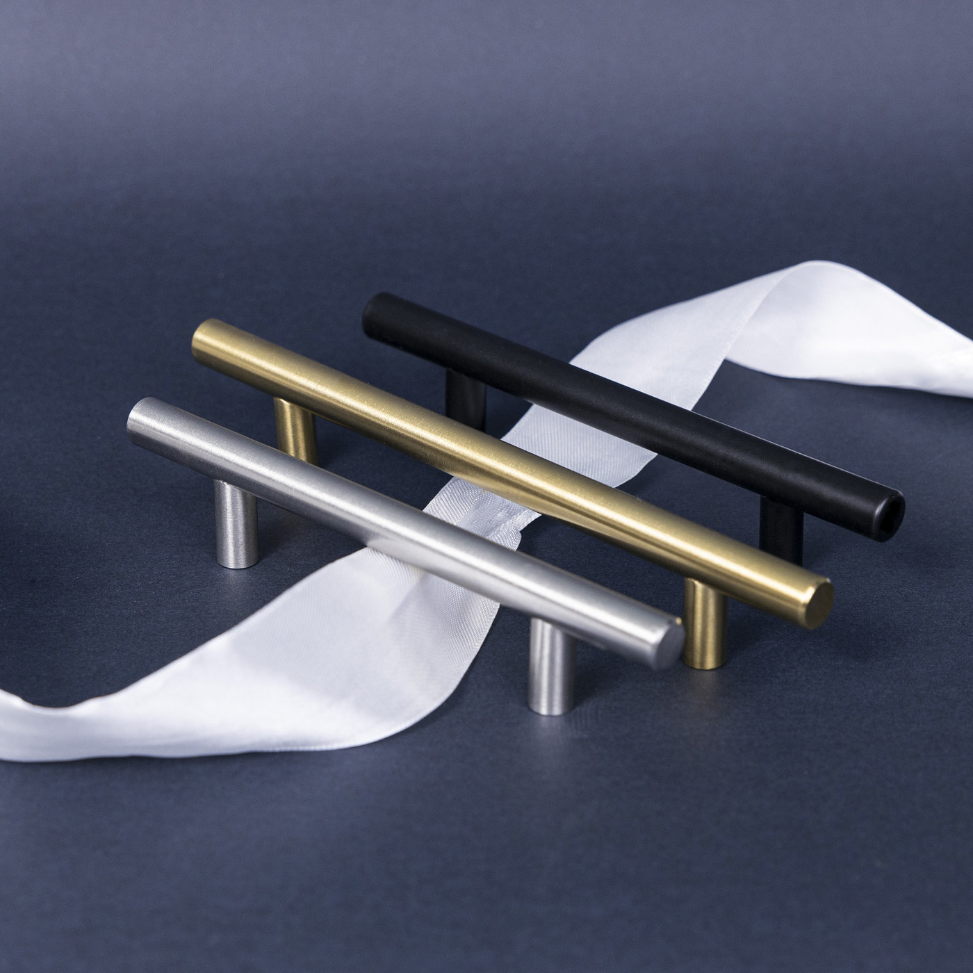 Ручка-рейлинг d12мм 192/242, сатин AKS 94132