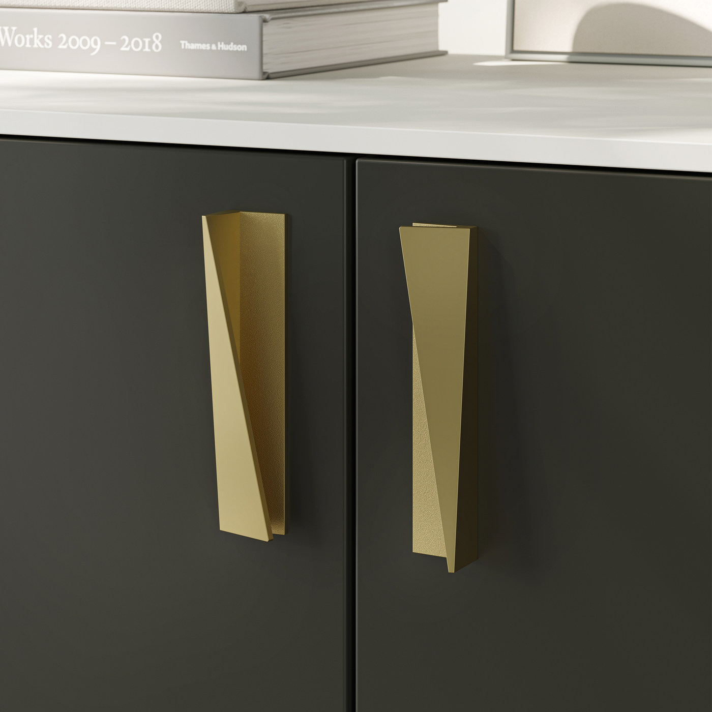 Ручка мебельная скоба мет. SANGRITA 64 золотой песок AKS 104240