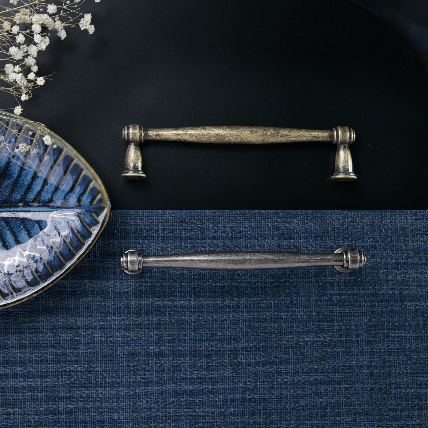 Ручка мебельная скоба мет. WIZANTIA 128 старое серебро AKS 87950