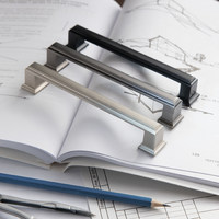 Ручка мебельная скоба мет. IONIKA 128 шлифованная сталь AKS 56922